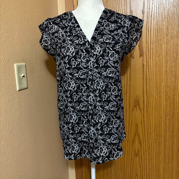Chaus New York NWT 59.00 Ladies Small Pullover top, hi-low, loose comfy fit - Picture 1 of 5